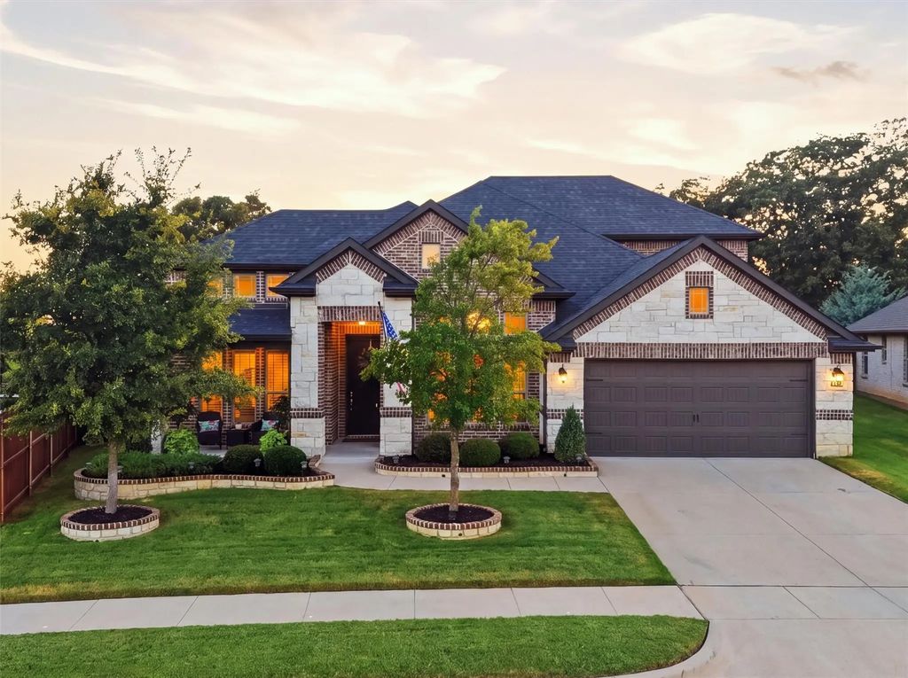 1041 Legacy Oaks, Joshua