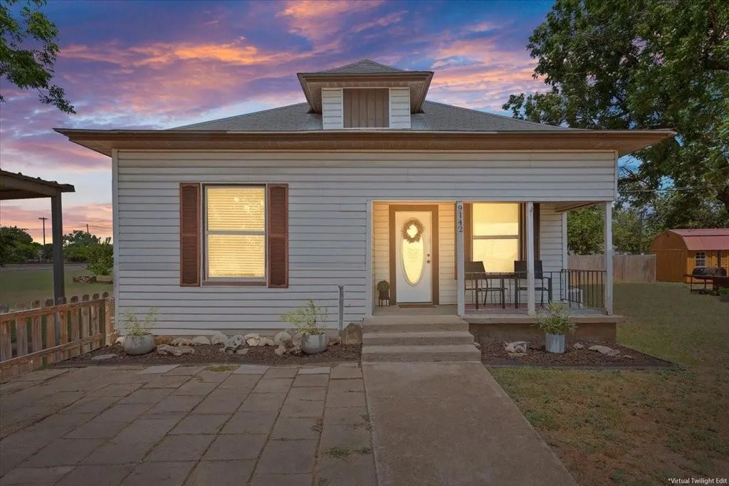 9142 5th Street, Crawford