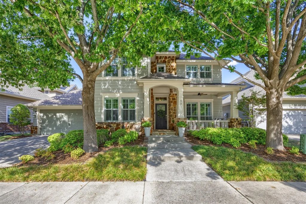 523 Mefford Lane, Allen