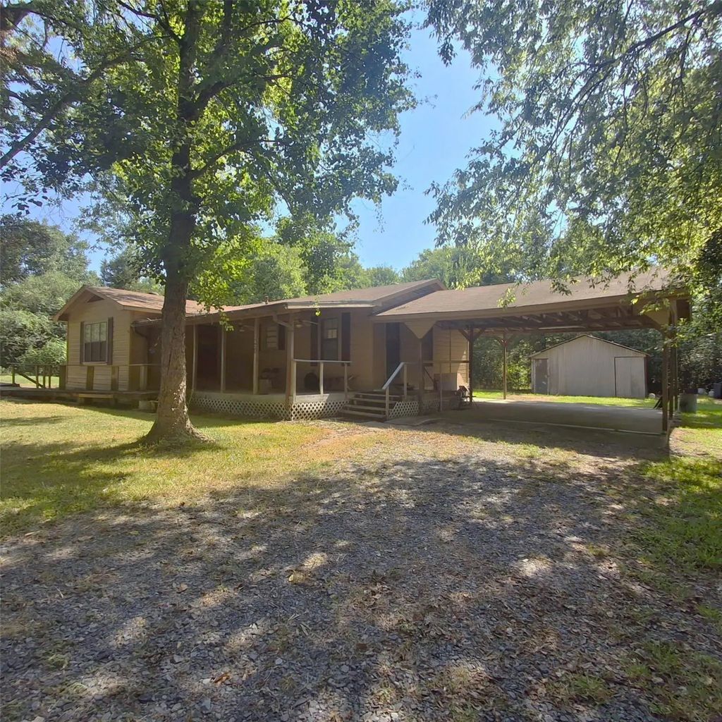 621 Stonewall Preston Road, Stonewall