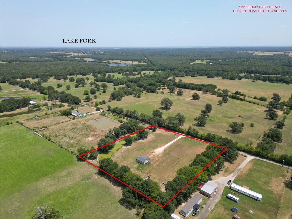 429 County Road 2610, Alba