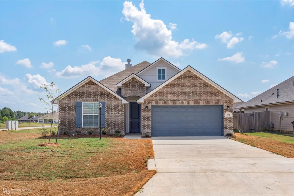 358 Camden Hill, Haughton