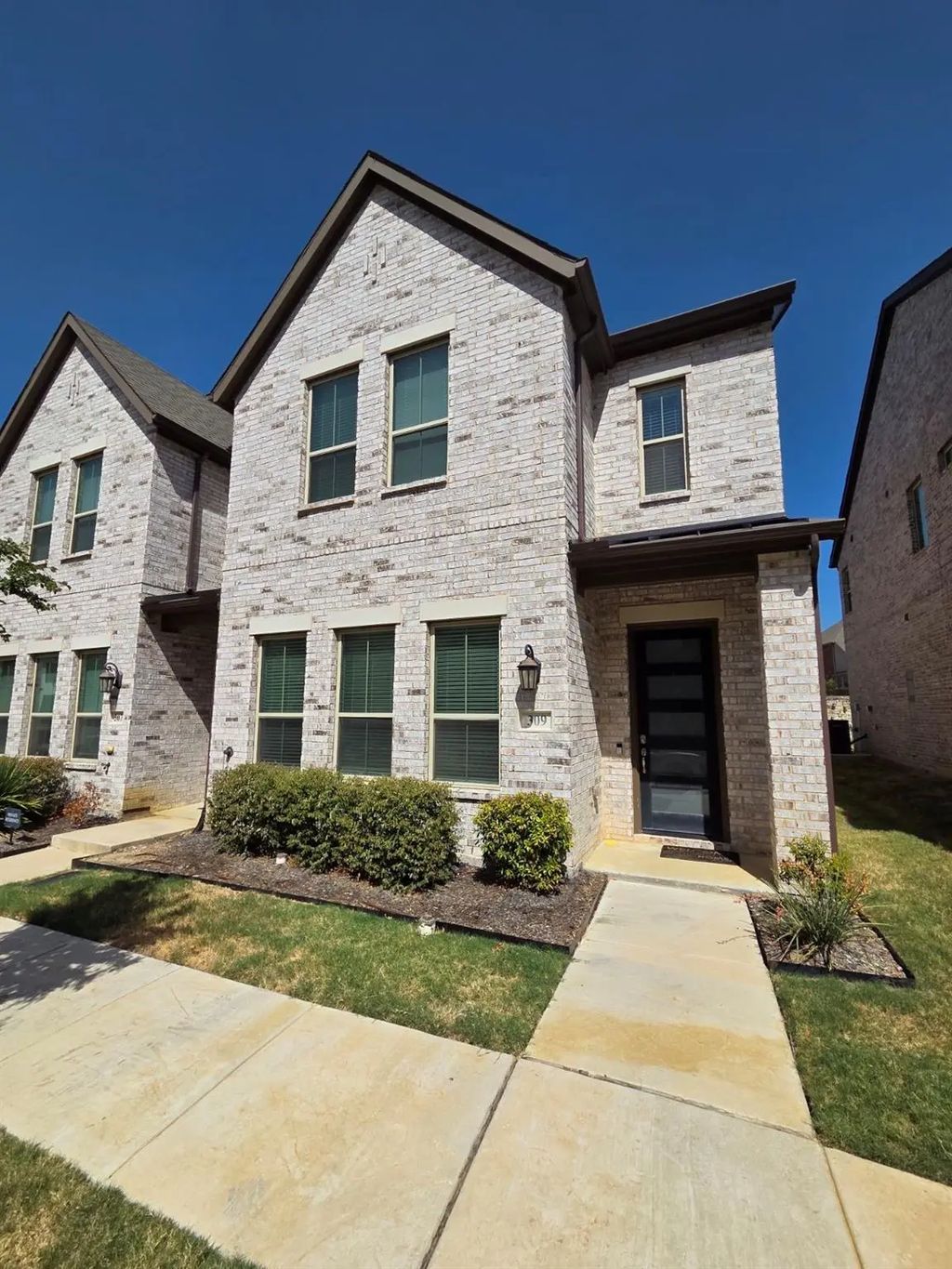 309 Colusa Drive, Lewisville
