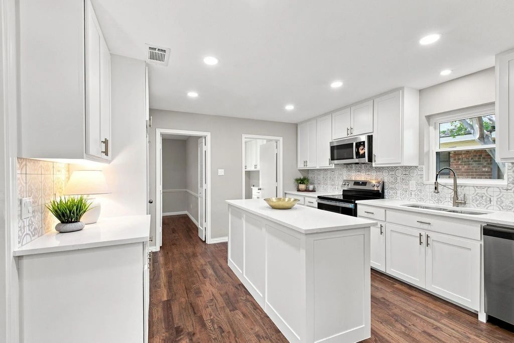 308 Syracuse Place, Richardson