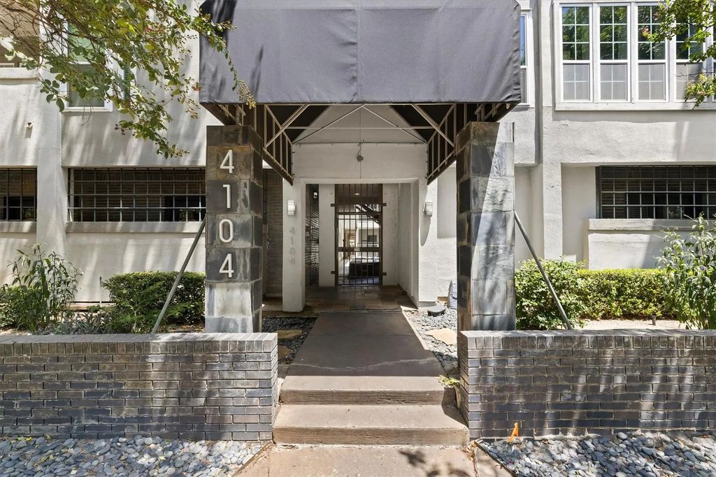 4104 N Hall Street 334, Dallas