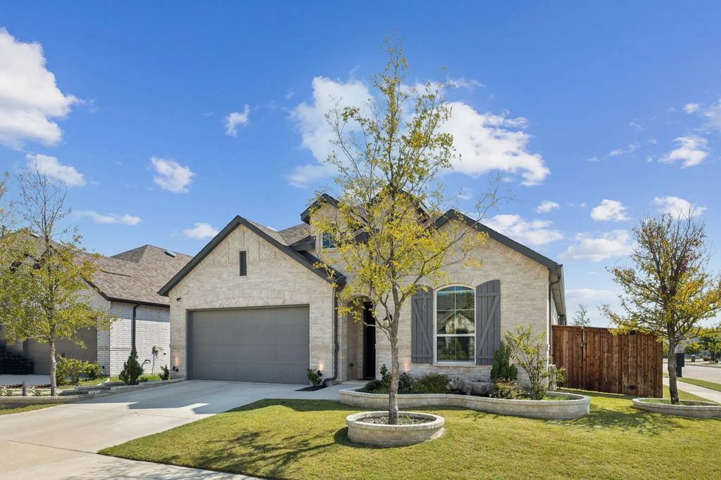 1918 Rhea Court, Celina