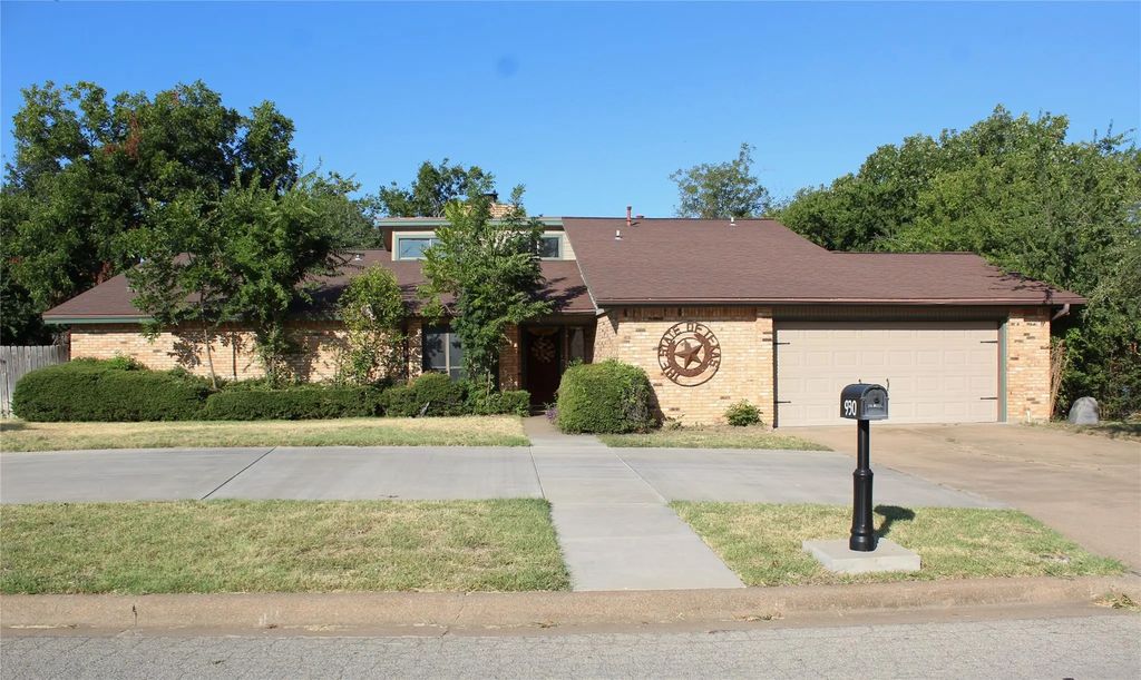 930 N Lydia Street, Stephenville