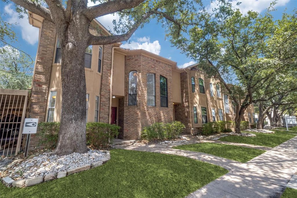 4307 Gilbert Avenue 308, Dallas