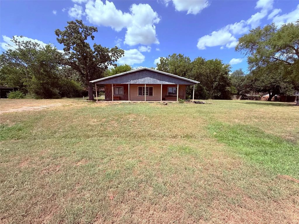 1765 E Hwy 11 E, Winnsboro