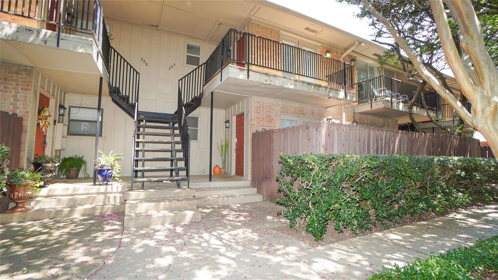 4211 Newton Avenue 209, Dallas
