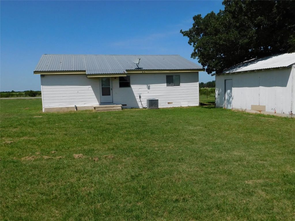 5401 Hwy 36, Comanche