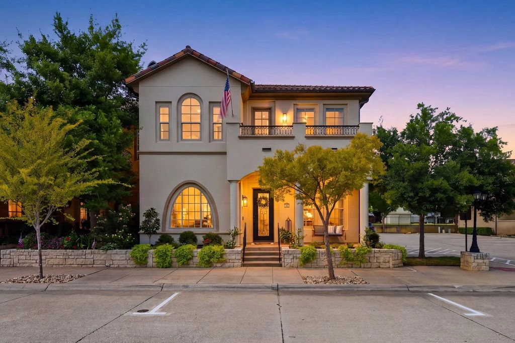 72 Casa Lane, Colleyville