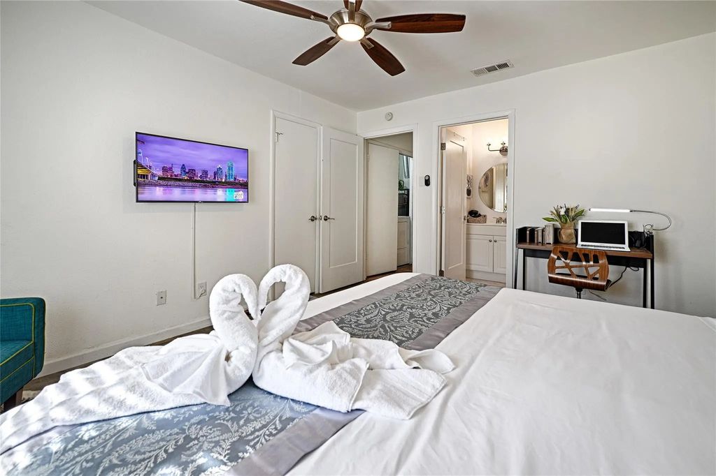13852 Brookgreen Drive, Dallas