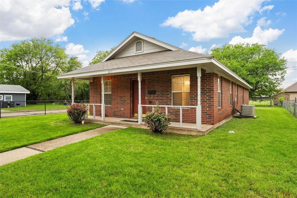 600 Calumet Street, Waco
