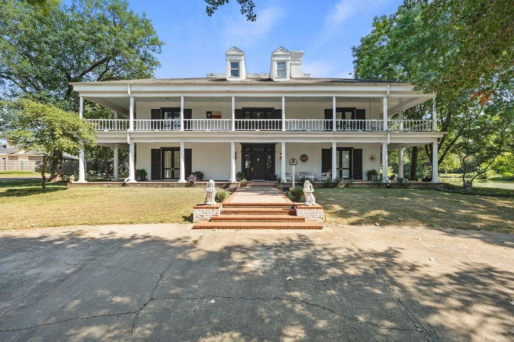 105 Long Branch Drive, Greenville