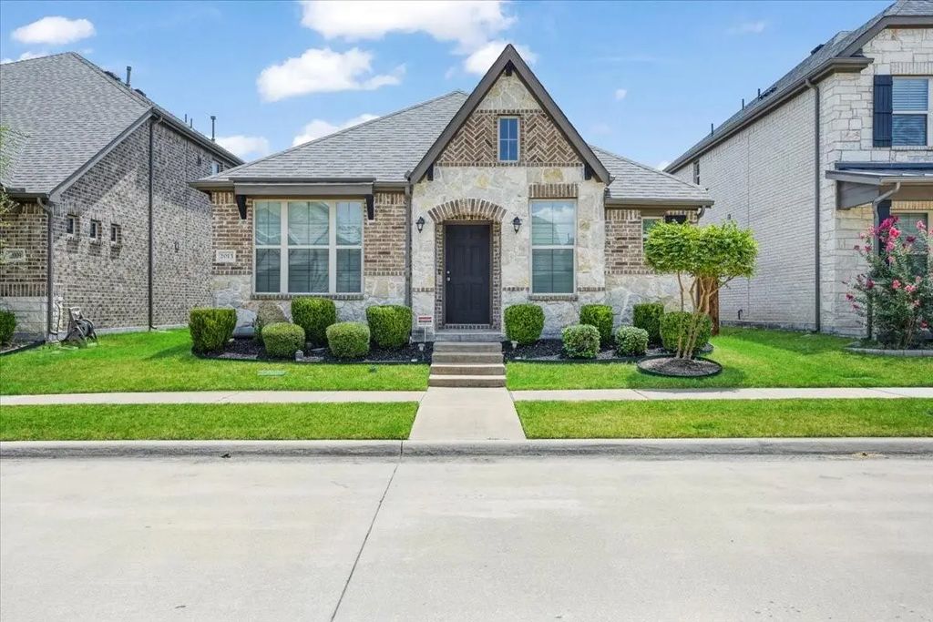 2013 Miramar Drive, Little Elm
