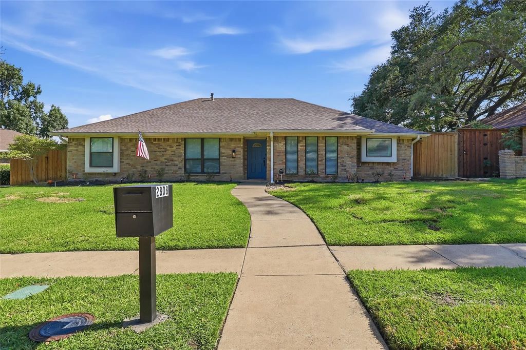 2808 Fountain Head Drive, Plano