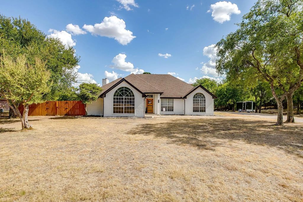 222 Hidden Acres Lane, Weatherford