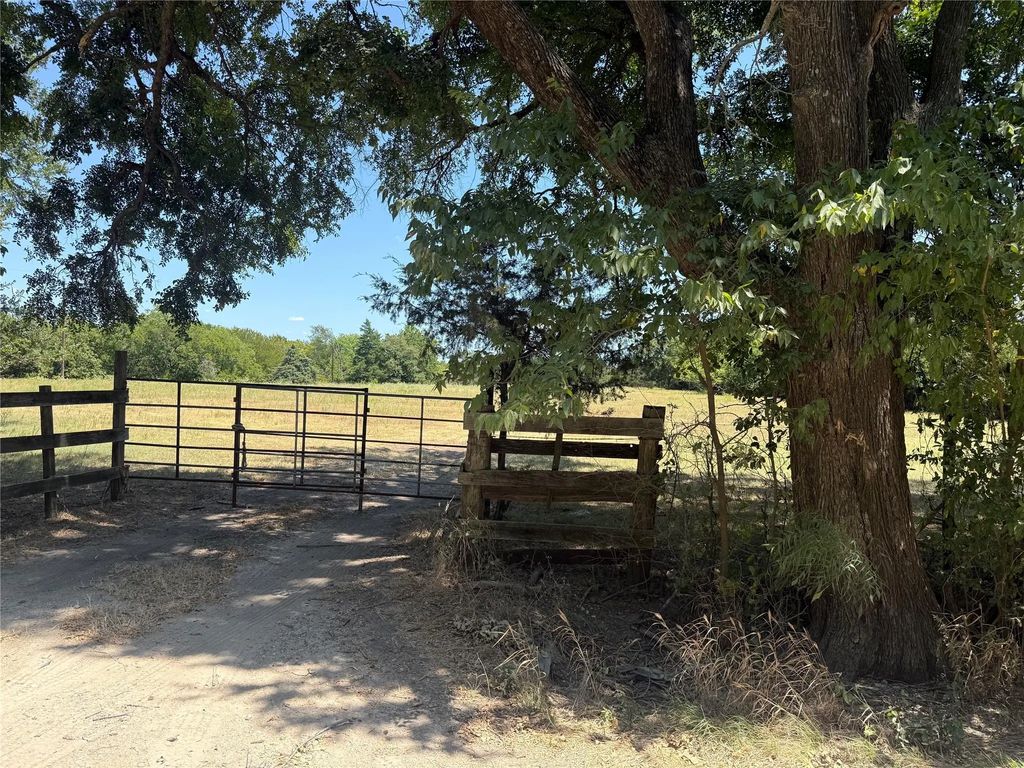 Cr 4232, Bonham