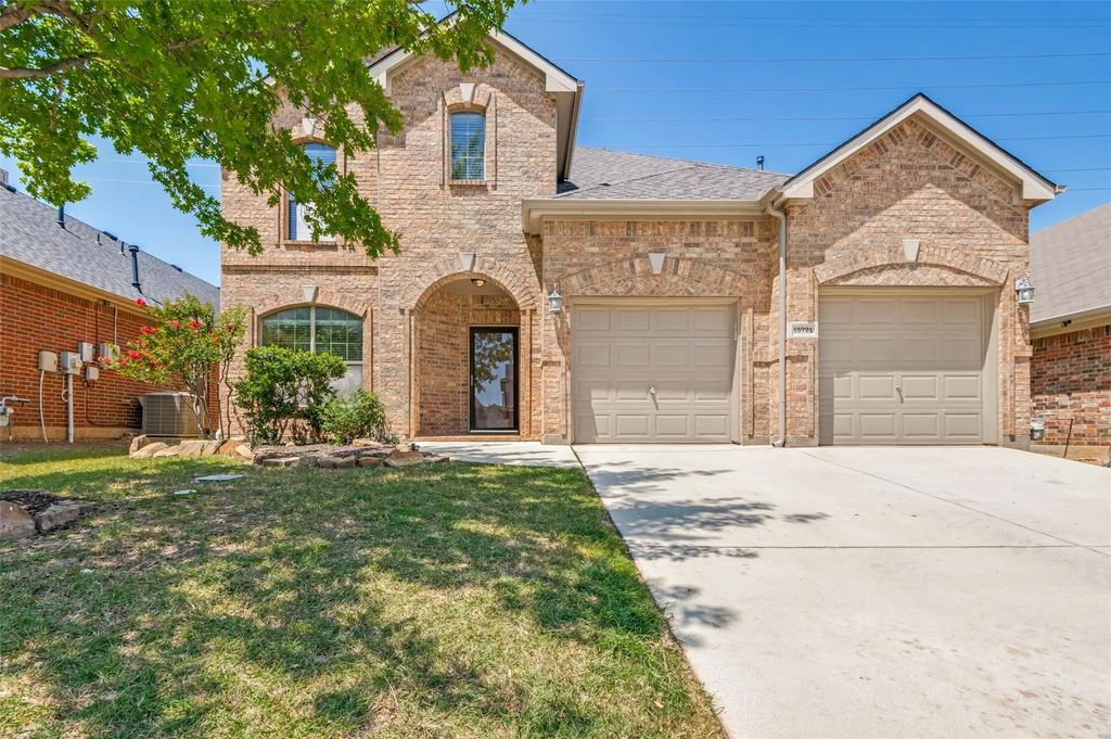 15721 Landing Creek Lane, Fort Worth