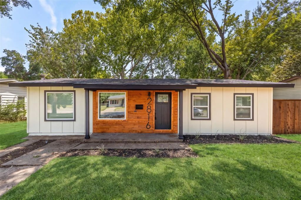 2816 Larry Drive, Garland