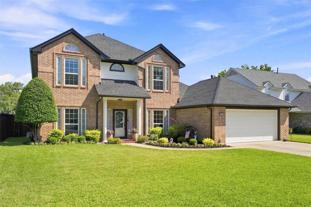 3310 Moss Creek Drive, Grapevine