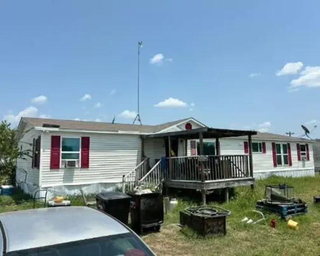 2000 Jasper Boulevard, Kaufman