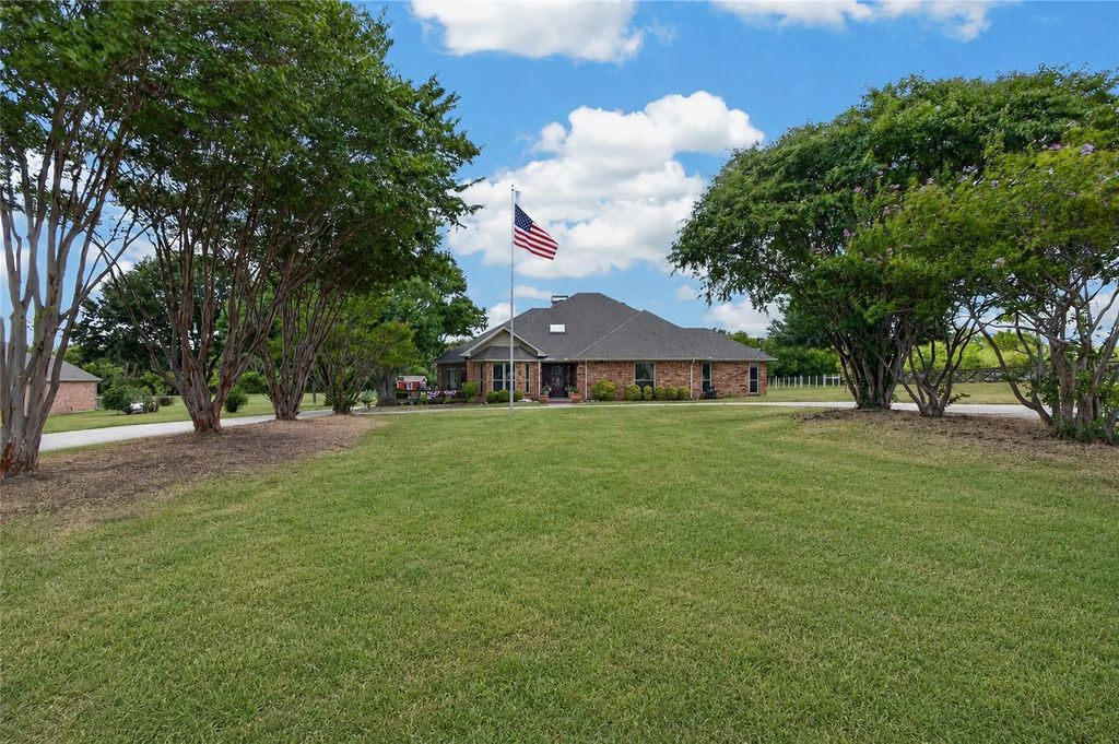 1821 Meadow Ranch Road, McKinney
