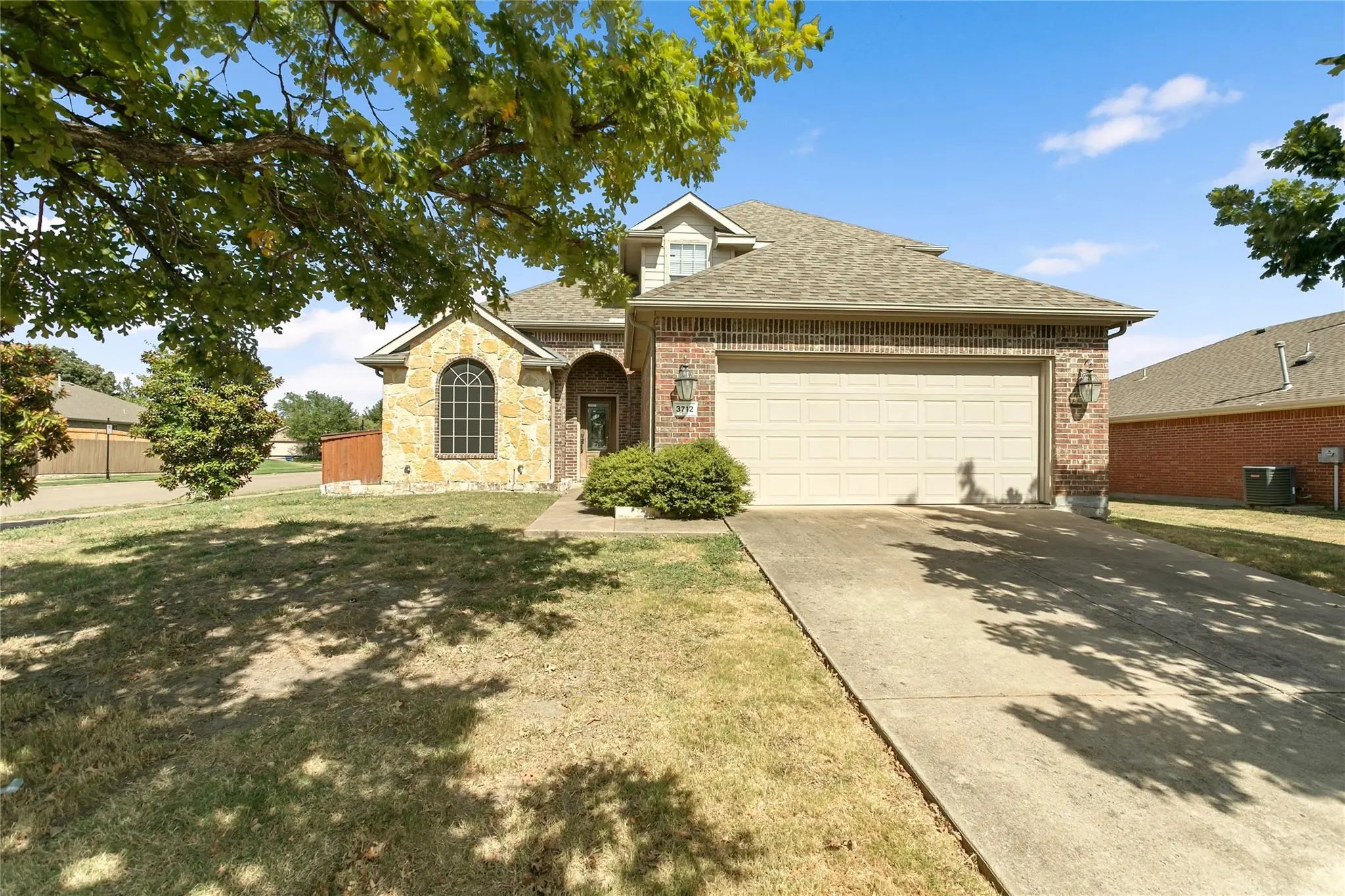 Photo of Listing #21356584