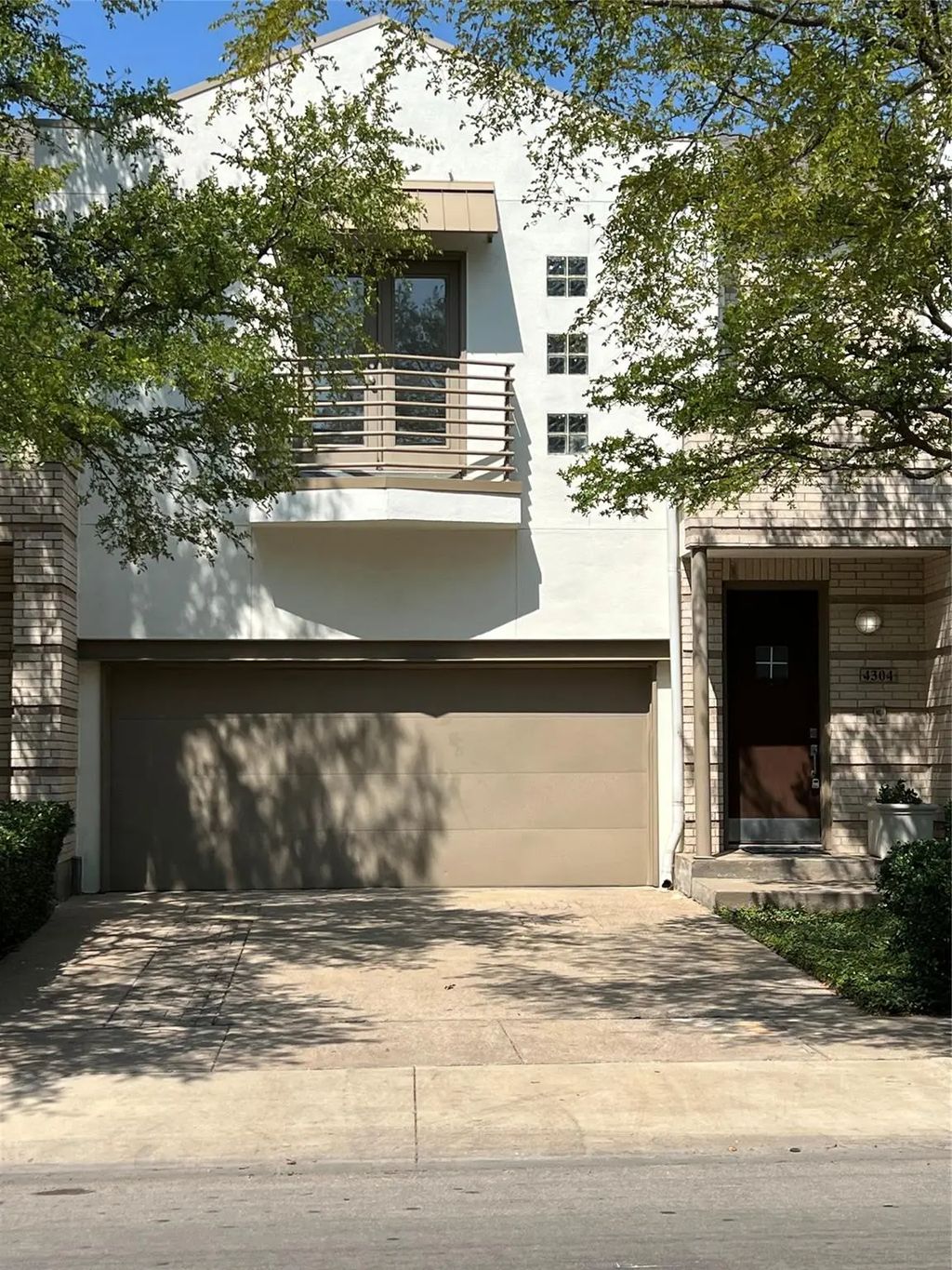 4304 Gilbert Avenue, Dallas
