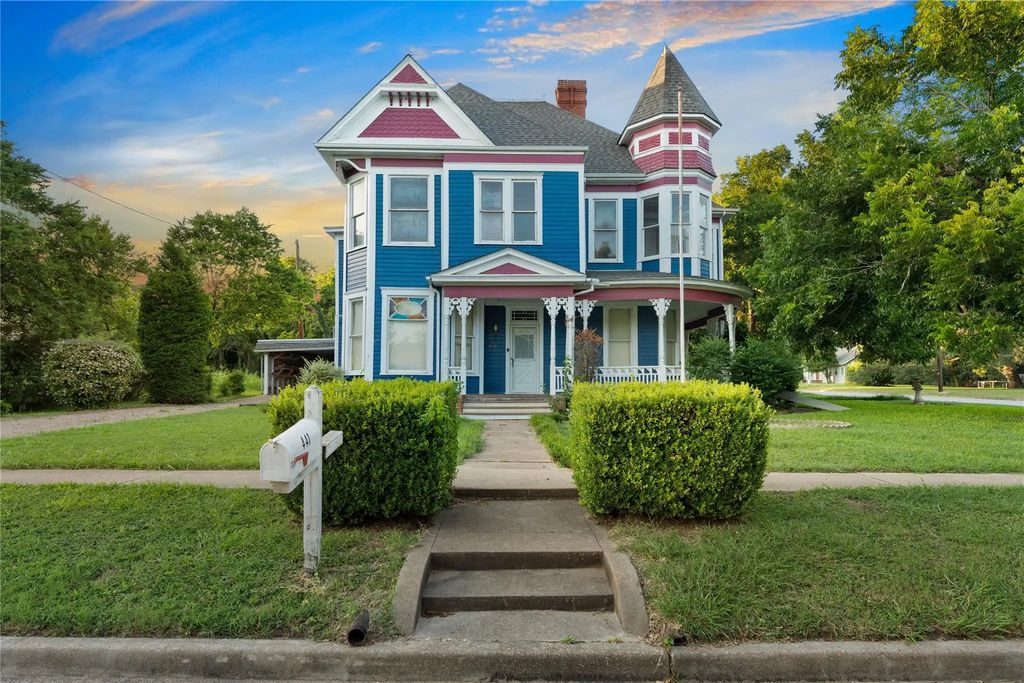 441 Houghton Avenue, Marlin