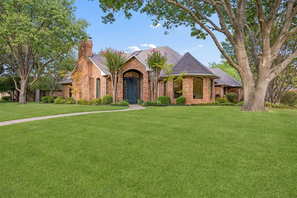 2112 Brandeis Drive, Richardson