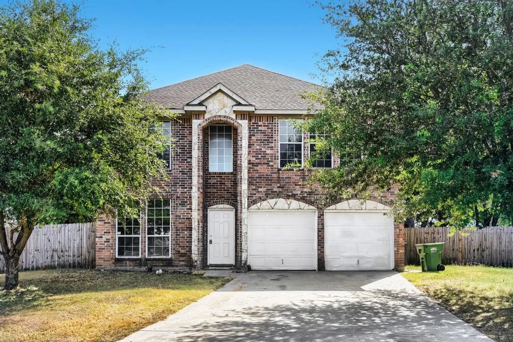 2709 Maci Court, Seagoville