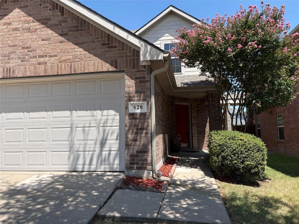 620 Fleming, Wylie