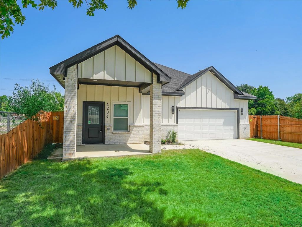 4206 Colonial Avenue, Dallas