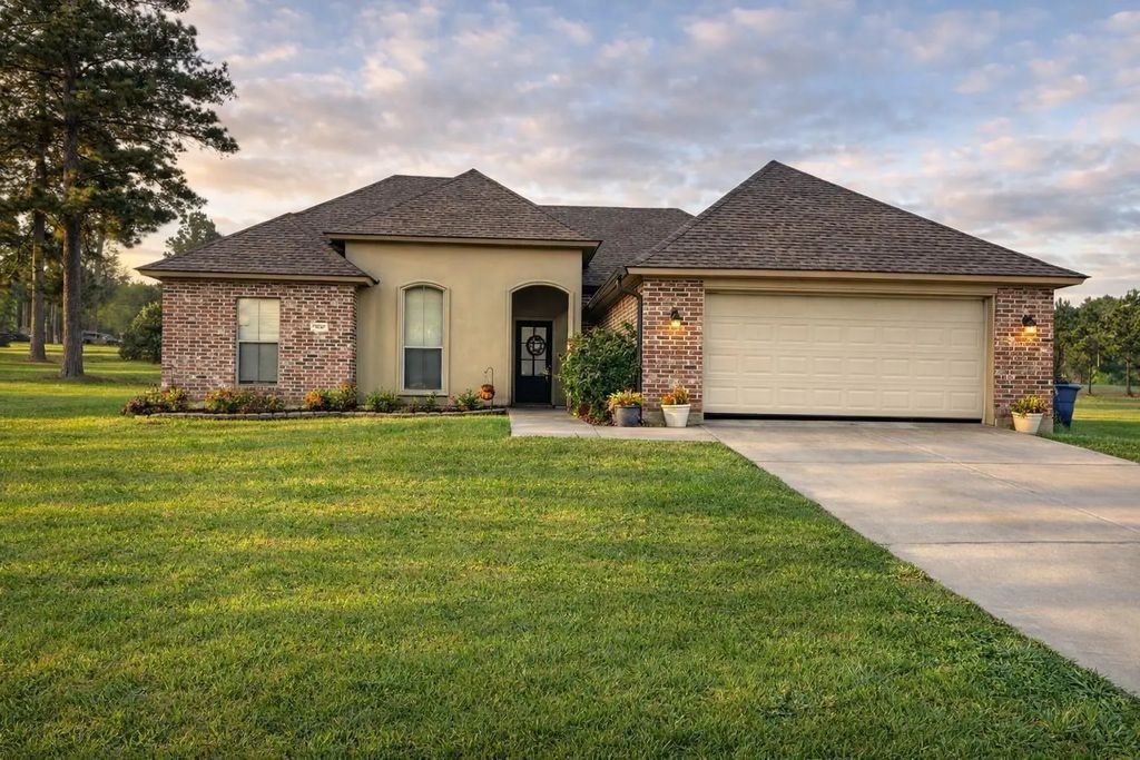 3848 Lakeside Drive, Shreveport