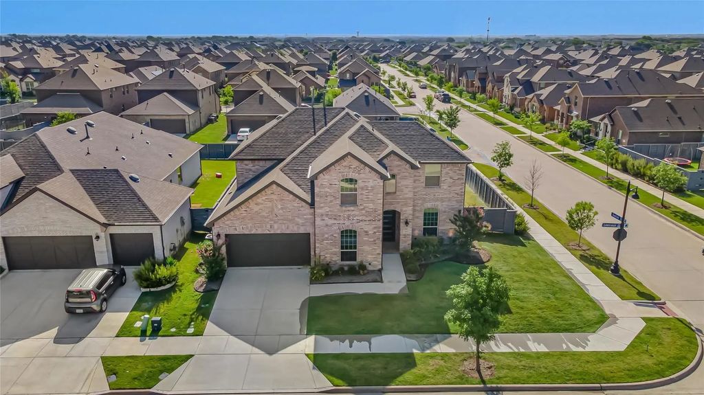 7001 Lowbranch Trail, Little Elm