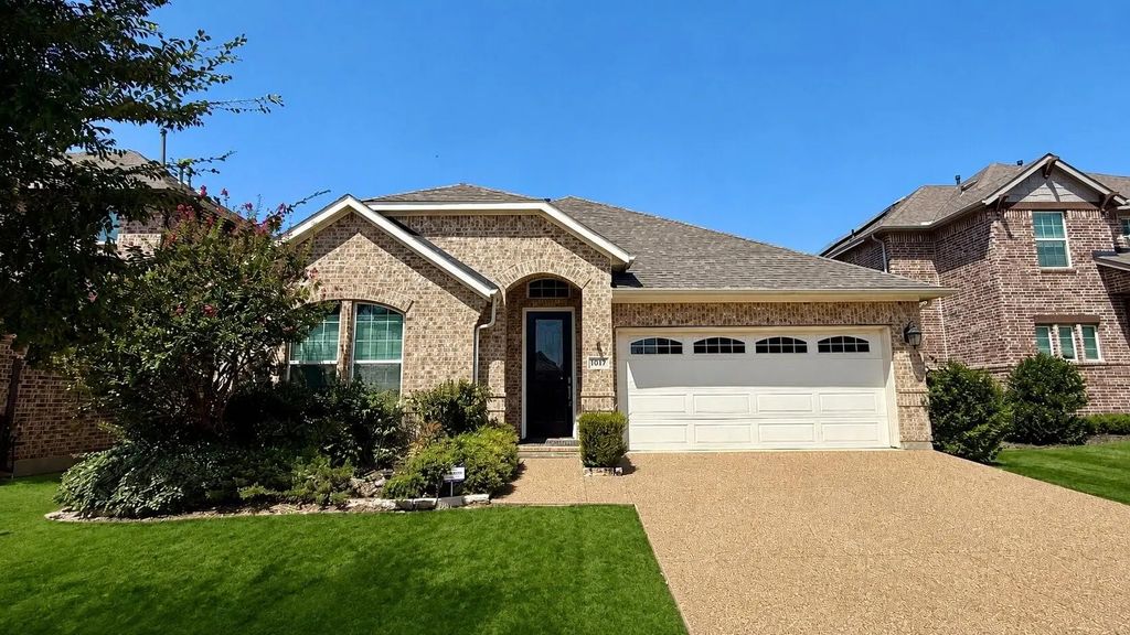 1517 Sea Island Road, Aubrey