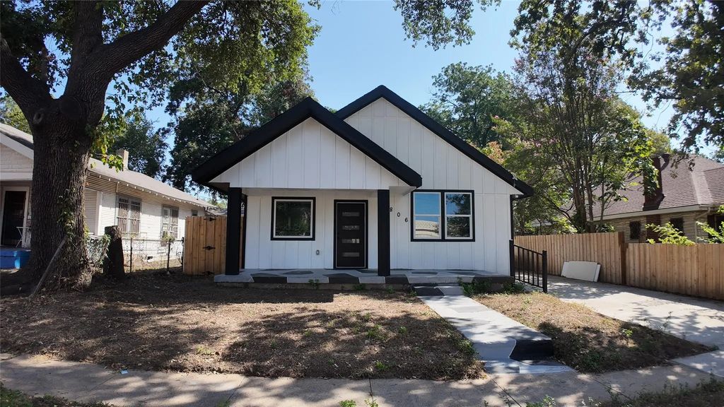 3806 Holmes Street, Dallas