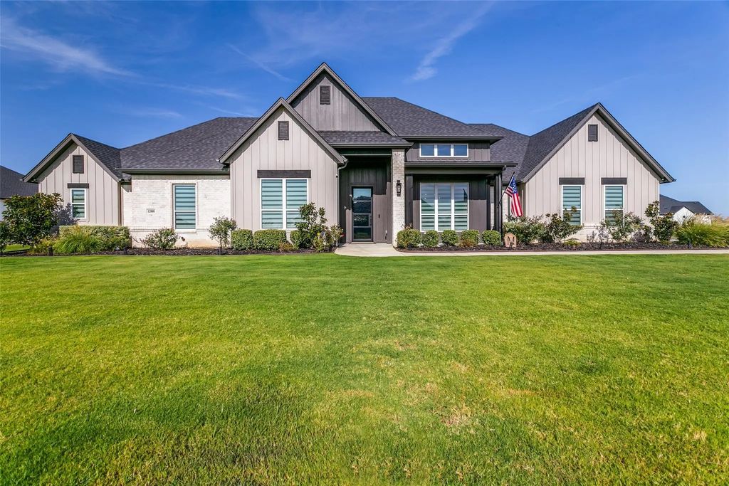 12000 Bella Vino Drive, Fort Worth
