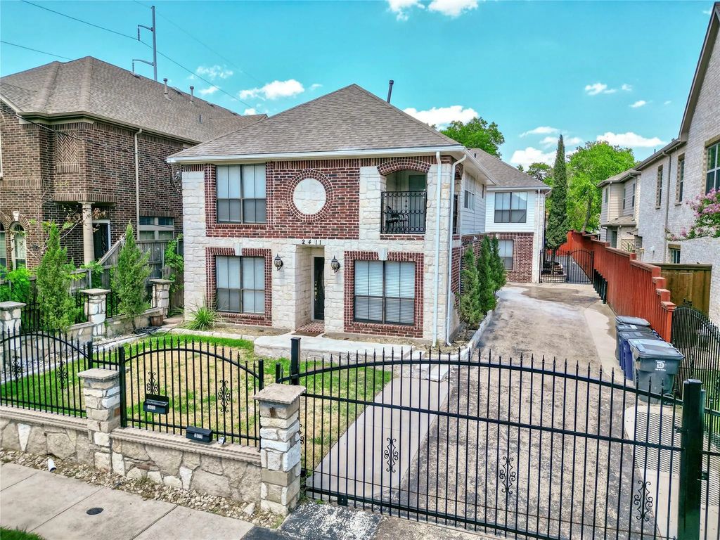 2411 Knight, Dallas