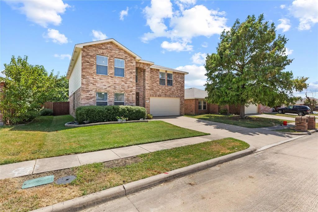 2212 Plum Court, Little Elm