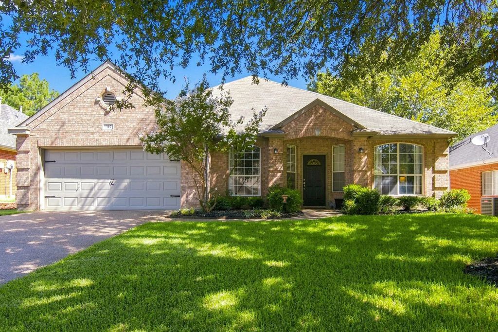 512 Coventry Drive, Grapevine