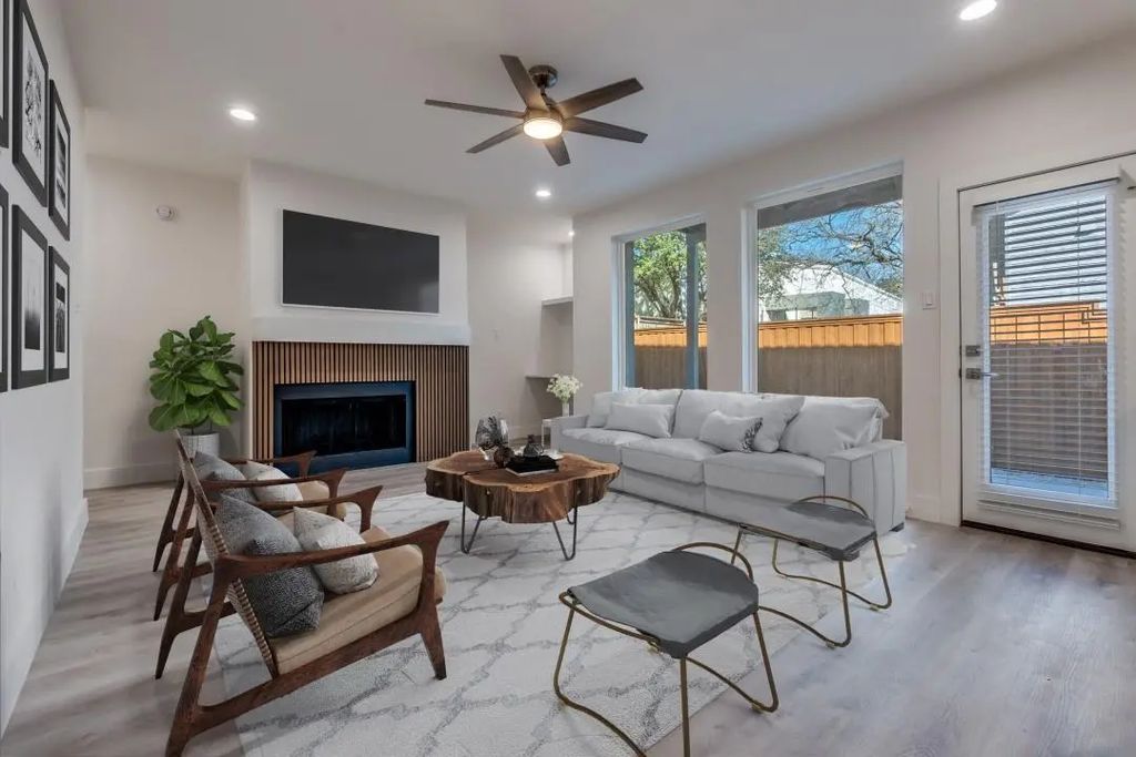 5755 Phoenix Drive A, Dallas