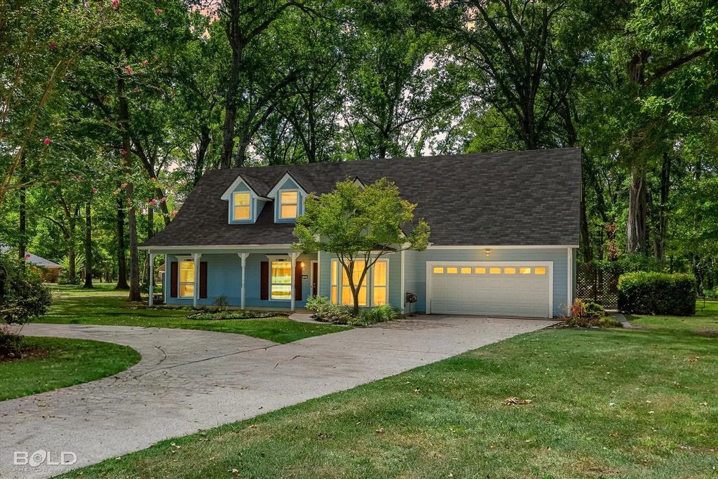 125 Lucky Lane, Bossier City