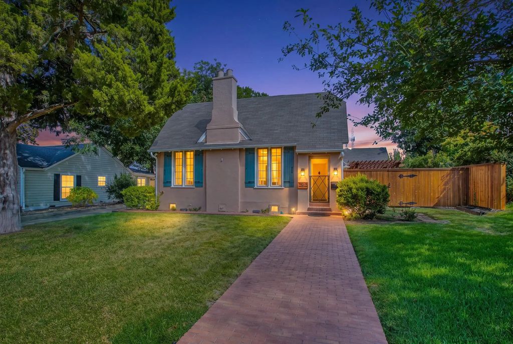 2512 Austin Avenue, Waco