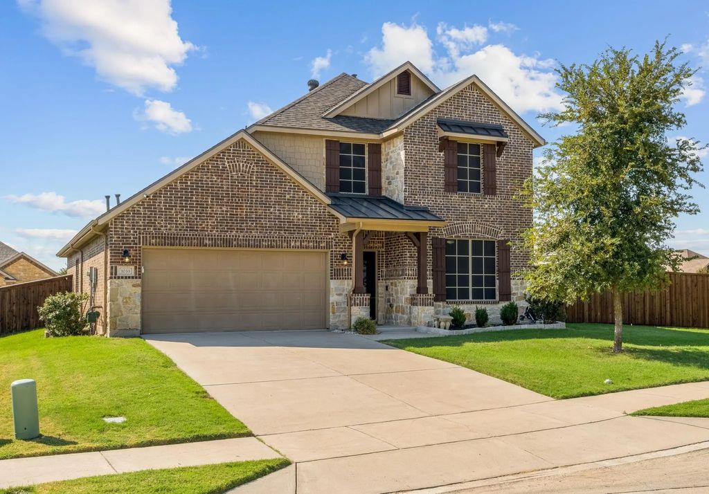 1033 Bird Creek Drive, Little Elm