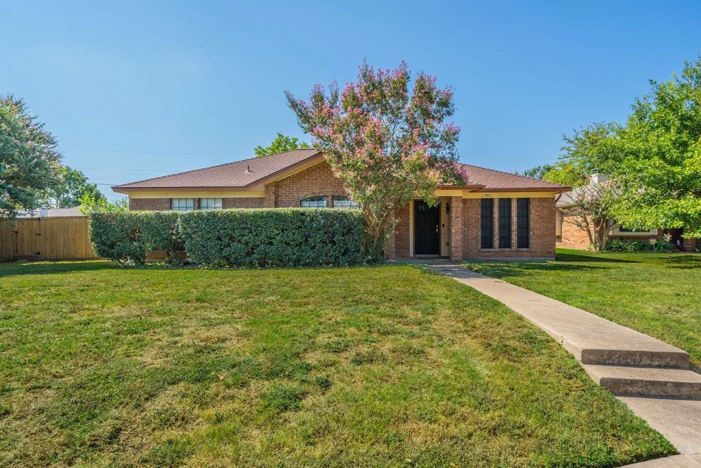 1402 Sheppard Lane, Wylie