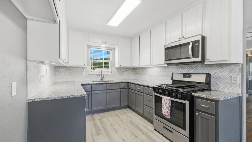 313 W 7th Street, Weatherford