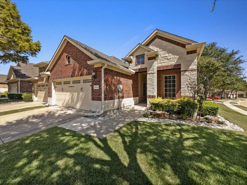 2829 Mott Street, Plano
